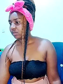 Snapshot of Sexxycheeks- chatting on February 2025 10:41:01 PM Sexxycheeks- online show from February 2025 10:41:01 PM