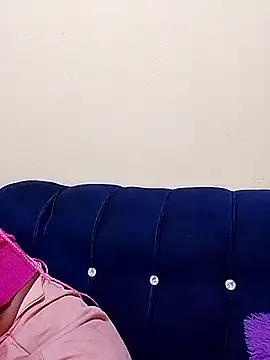 Snapshot of Sexxycheeks- chatting on March 2025 10:10:01 PM Sexxycheeks- online show from March 2025 10:10:01 PM
