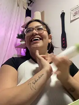 Snapshot of KathyGonzalez chatting on September 2025 07:28:01 PM KathyGonzalez online show from September 2025 07:28:01 PM