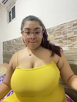 Snapshot of KathyGonzalez chatting on October 2025 11:02:02 PM KathyGonzalez online show from October 2025 11:02:02 PM