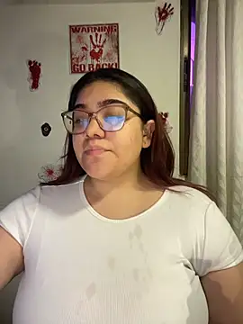 Snapshot of KathyGonzalez chatting on October 2025 10:52:02 AM KathyGonzalez online show from October 2025 10:52:02 AM