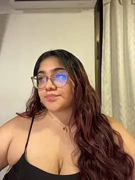 Snapshot of KathyGonzalez chatting on November 2025 10:54:02 PM KathyGonzalez online show from November 2025 10:54:02 PM