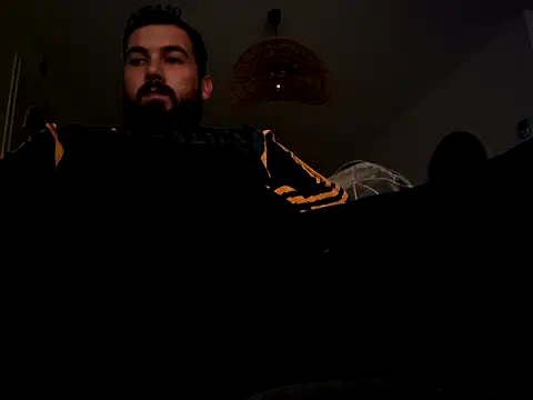 Leonormaldick online show from October 2025 09:37:01 PM