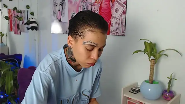 Jonesliam23 online show from March 2025 07:06:02 PM