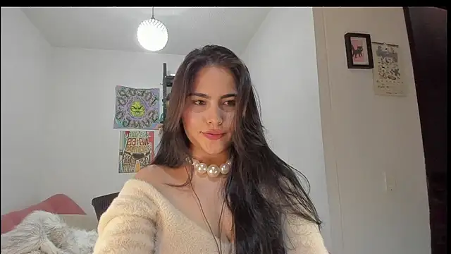 sol  angel online show from December 2024 05:01:01 AM