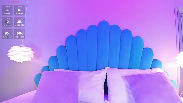 Snapshot of HannaKarson chatting on February 2025 11:32:02 AM HannaKarson online show from February 2025 11:32:02 AM