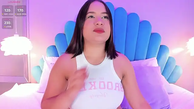 Snapshot of HannaKarson chatting on March 2025 11:39:02 AM HannaKarson online show from March 2025 11:39:02 AM