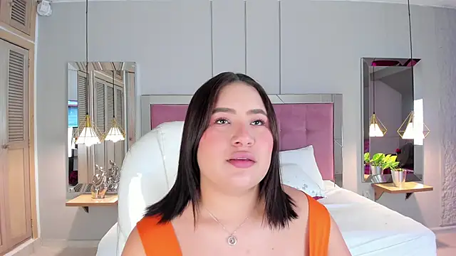 Snapshot of HannaKarson chatting on September 2025 11:43:02 AM HannaKarson online show from September 2025 11:43:02 AM