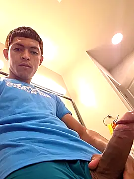 Yoko0381 online show from November 2025 07:18:02 AM