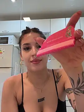 Lolykush online show from October 2025 08:54:02 PM