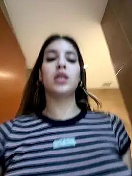 Lolykush online show from October 2025 04:52:01 PM