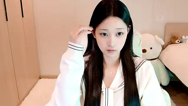 Snapshot of Xueb_J chatting on January 2025 06:34:02 AM Xueb J online show from January 2025 06:34:02 AM