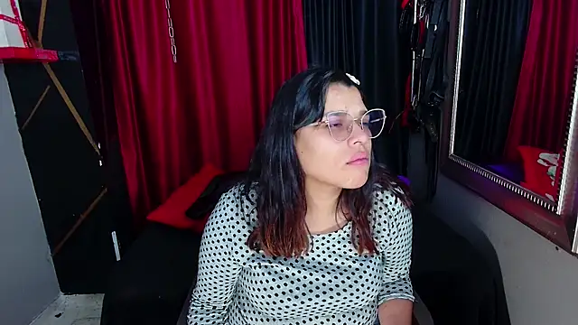 AvaLusty online show from January 2025 07:42:02 PM