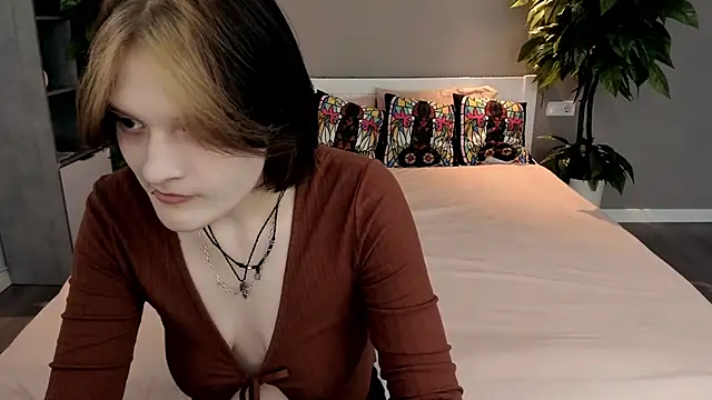 CandyBooms  online show from September 2025 05:42:01 AM