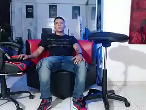 damiam fiery online show from December 2024 12:44:01 AM