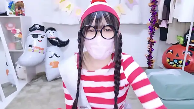 Snapshot of Rico-pin chatting on October 2025 03:05:02 PM Rico-pin online show from October 2025 03:05:02 PM