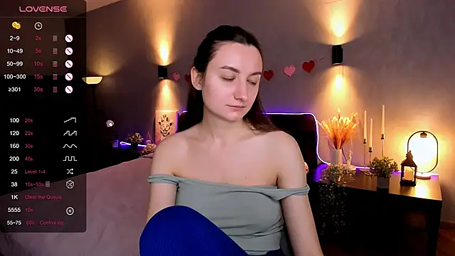 annacooleman online show from October 2025 02:23:02 AM