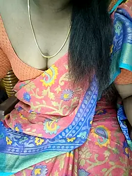 Snapshot of tamil_subha69 chatting on March 2025 02:44:02 PM tamil subha69 online show from March 2025 02:44:02 PM