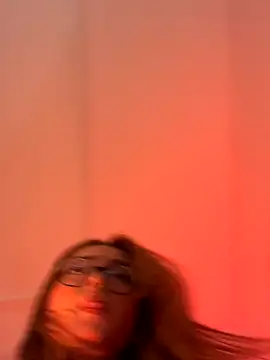 Snapshot of SweetJennaa chatting on October 2025 04:48:02 AM SweetJennaa online show from October 2025 04:48:02 AM