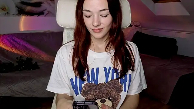 MiaRouge online show from October 2025 05:08:02 AM