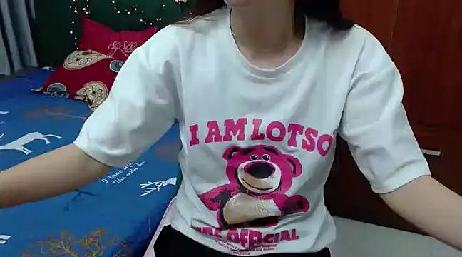 Snapshot of Cindy--Cici chatting on February 2025 07:37:02 AM Cindy--Cici online show from February 2025 07:37:02 AM