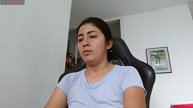 Snapshot of danna_peterson1 chatting on November 2025 01:09:02 PM danna peterson1 online show from November 2025 01:09:02 PM