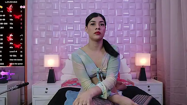 Maguy Mistress online show from January 2025 12:04:02 PM
