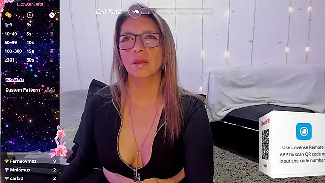 Snapshot of MichelleManson chatting on February 2025 02:04:02 PM MichelleManson online show from February 2025 02:04:02 PM