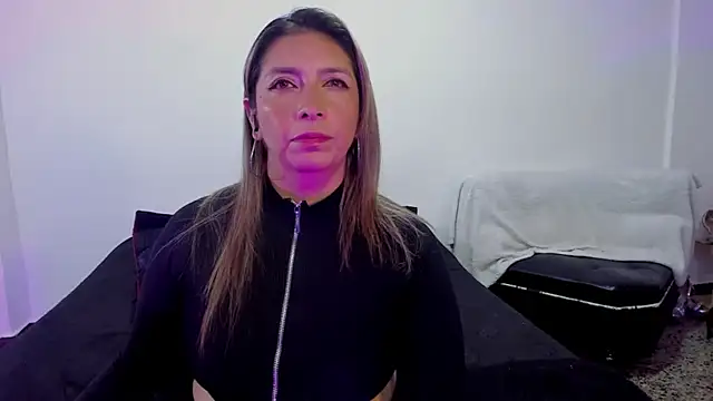 Snapshot of MichelleManson chatting on September 2025 09:30:01 AM MichelleManson online show from September 2025 09:30:01 AM