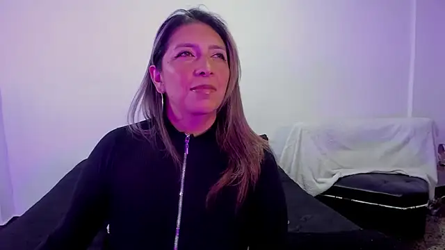 Snapshot of MichelleManson chatting on September 2025 11:03:01 AM MichelleManson online show from September 2025 11:03:01 AM