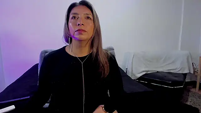 Snapshot of MichelleManson chatting on October 2025 09:21:01 AM MichelleManson online show from October 2025 09:21:01 AM