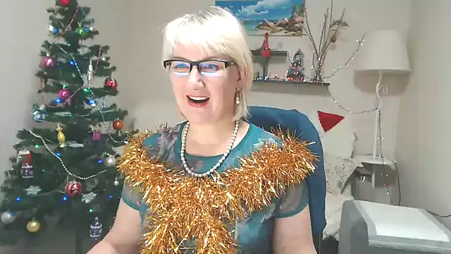 FleurMays online show from December 2024 05:49:02 AM