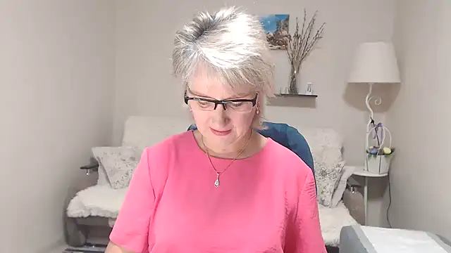 FleurMays online show from September 2025 03:55:02 AM