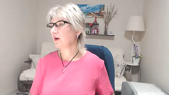 FleurMays online show from October 2025 03:56:01 AM