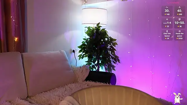 Goldy Grace  online show from January 2025 07:24:01 PM