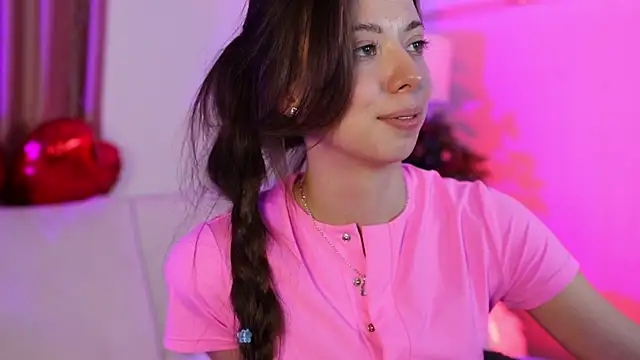 Goldy Grace  online show from February 2025 02:50:02 PM