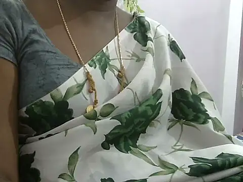 Snapshot of Hot_akshara chatting on October 2025 10:29:01 PM Hot akshara online show from October 2025 10:29:01 PM