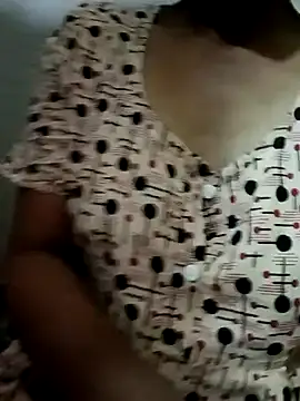 Snapshot of Gautami-telugu chatting on February 2025 04:11:02 PM Gautami-telugu online show from February 2025 04:11:02 PM