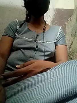 Snapshot of Gautami-telugu chatting on March 2025 05:13:01 PM Gautami-telugu online show from March 2025 05:13:01 PM