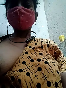 Snapshot of Gautami-telugu chatting on March 2025 10:48:01 PM Gautami-telugu online show from March 2025 10:48:01 PM