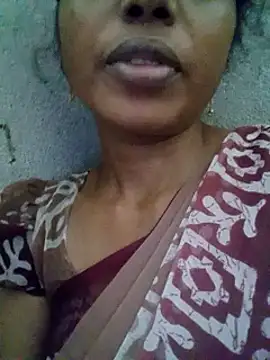 Snapshot of Gautami-telugu chatting on September 2025 04:26:01 AM Gautami-telugu online show from September 2025 04:26:01 AM