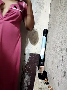 Snapshot of Gautami-telugu chatting on October 2025 06:10:01 PM Gautami-telugu online show from October 2025 06:10:01 PM