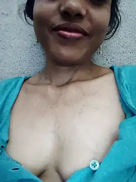 Snapshot of Gautami-telugu chatting on October 2025 06:30:01 PM Gautami-telugu online show from October 2025 06:30:01 PM