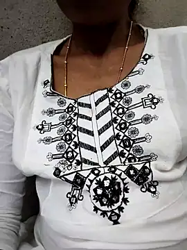 Snapshot of Gautami-telugu chatting on November 2025 08:38:02 AM Gautami-telugu online show from November 2025 08:38:02 AM