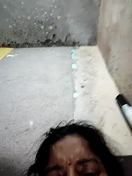 Snapshot of Gautami-telugu chatting on November 2025 05:55:02 PM Gautami-telugu online show from November 2025 05:55:02 PM