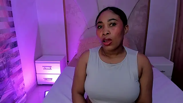 Leah Sweetie online show from March 2025 11:17:01 AM