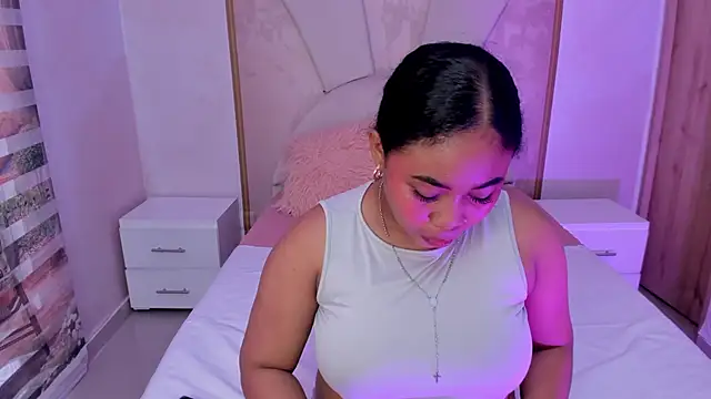 Leah Sweetie online show from March 2025 02:34:02 PM
