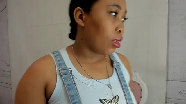 Leah Sweetie online show from March 2025 11:16:01 AM