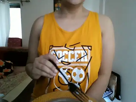 Snapshot of MakeMeCumAhh chatting on October 2025 08:44:02 AM MakeMeCumAhh online show from October 2025 08:44:02 AM