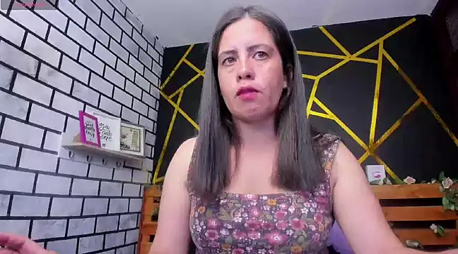 kathina giraldo online show from January 2025 12:50:02 PM